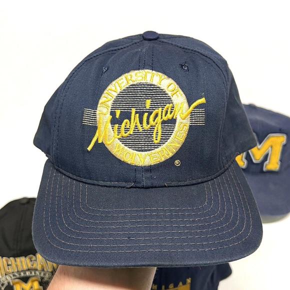 Lot Of 5 VTG Hats Michigan Wolverines Rare The Game Designer Award Signature - Picture 6 of 12